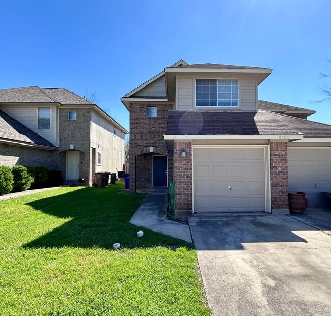 Building Photo - 9703 Nightjar Dr Unit A