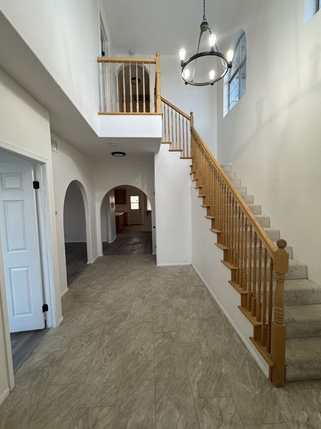 Photo - 17093 Hacienda Blvd