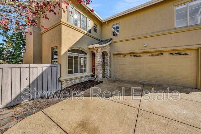 Photo - 6044 Claret Ct