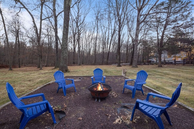 Photo - 11 Viola Rd Unit ID1328119P