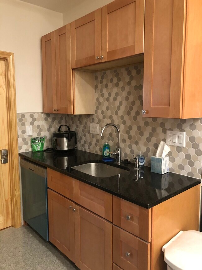 Photo - 20 Winthrop St