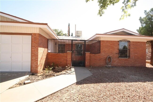 Photo - 10804 Gloster Ct