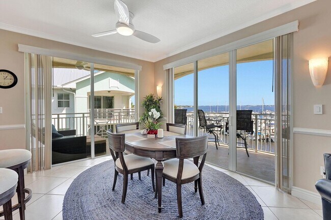 Photo - 775 NW Flagler Ave Unit 401