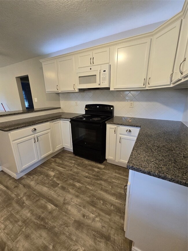 Photo - 511 S Roosevelt Ave