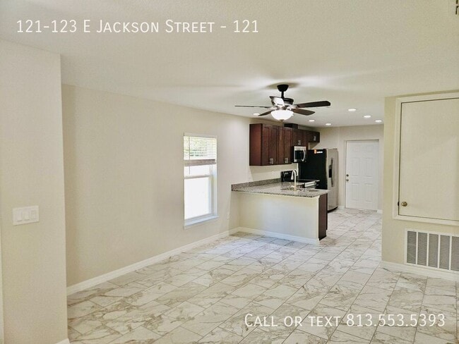 Photo - 121-123 E Jackson Street-121 Unit 121