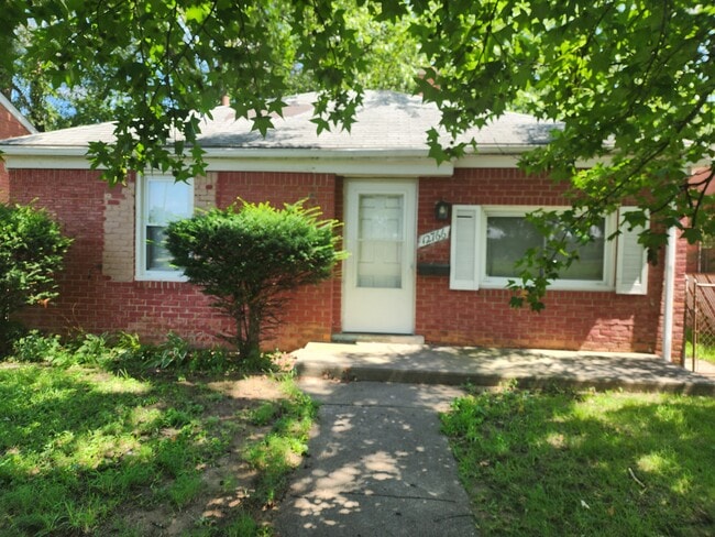 Photo - 12766 Dale St