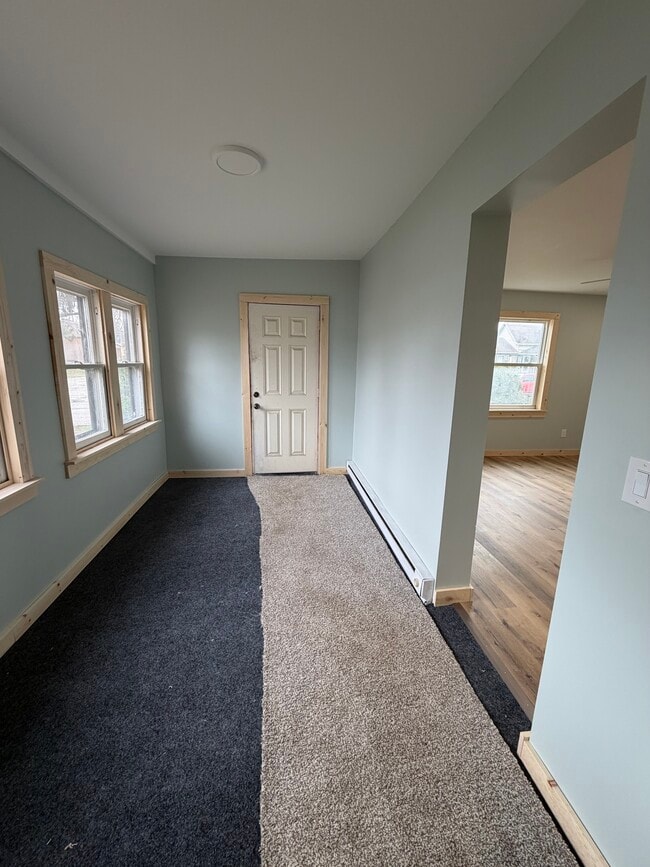 Photo - 1303 S Main St Unit 2