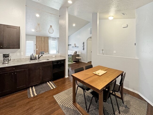 Photo - Furnished 3 Bed, 2 Bath Home in Southwest Boise – Stylish, Dog-Friendly, and Move-In Ready!