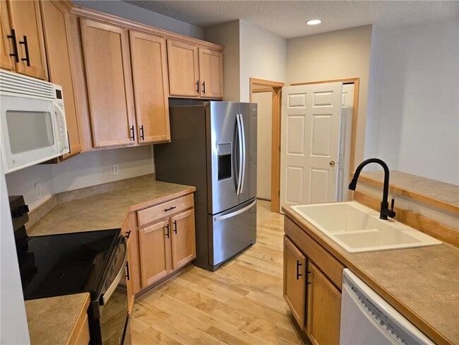 Photo - 7445 Timber Crest Dr S