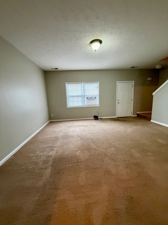 Photo - 00503 Unit B