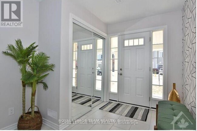 Photo - 707 Juneberry Ln