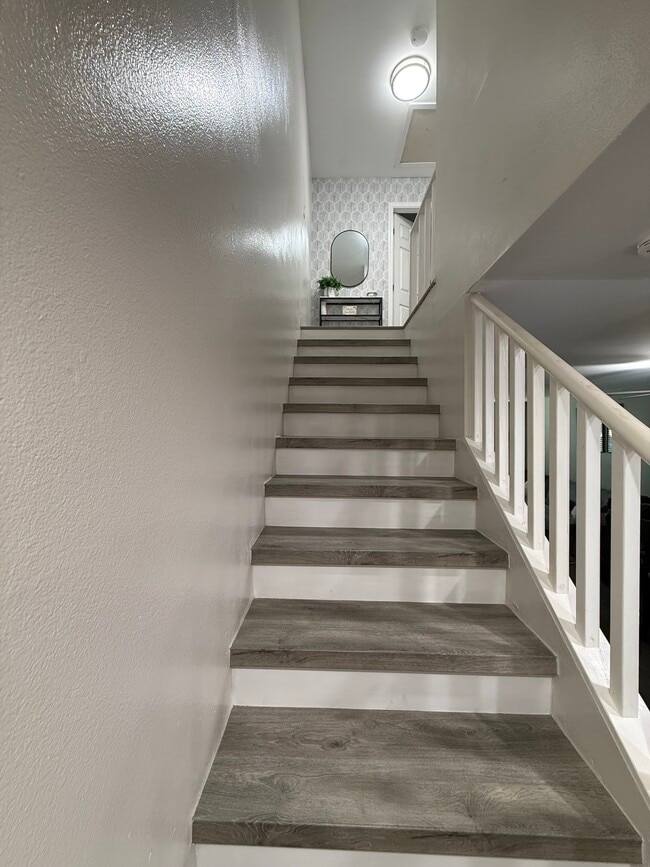 Stairs - 444 Verde Ridge Ct