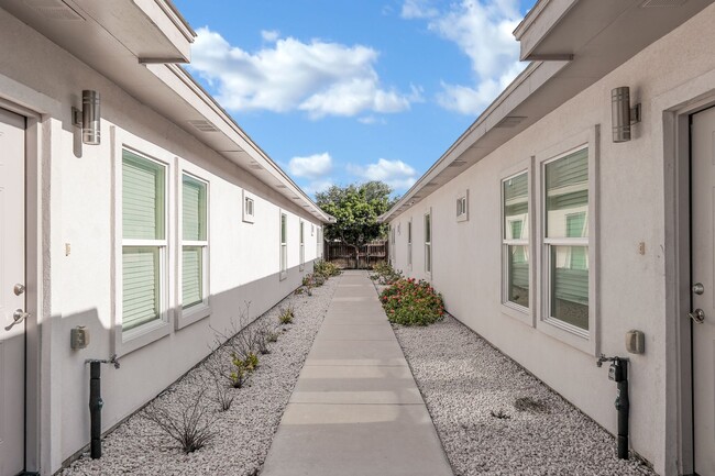 1012 E la Cantera Ave Unit 1012#4