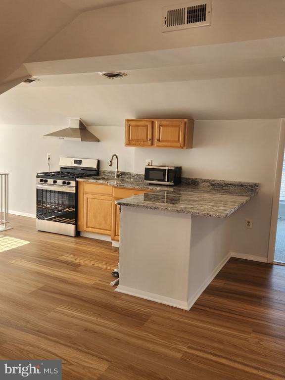 Photo - 809 Bay Ridge Ave