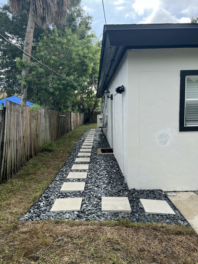 Photo - 1016 Chipola Rd