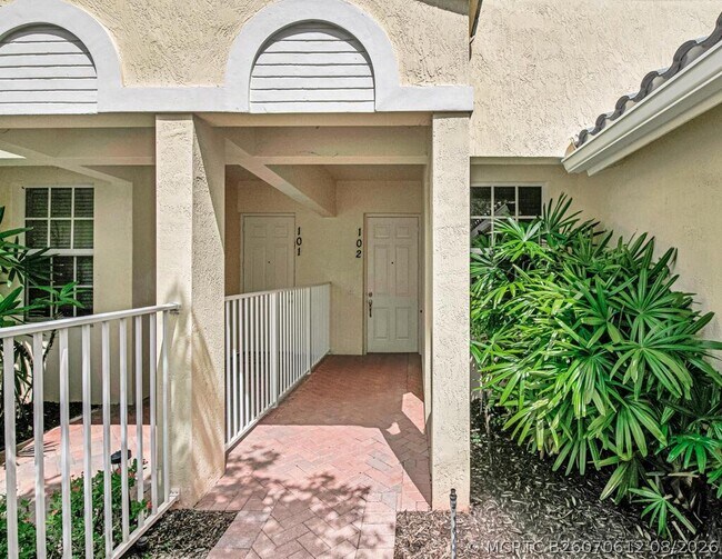 Photo - 9777 Bowline Dr Unit 102