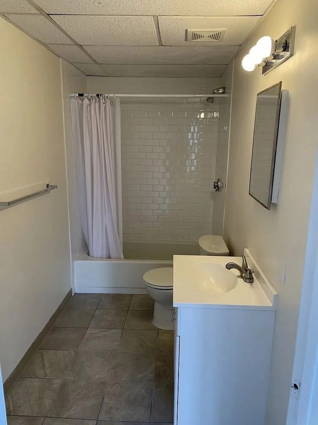 1126 Boylston St Unit 303