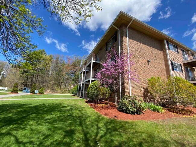 383 Huse Rd Unit 35