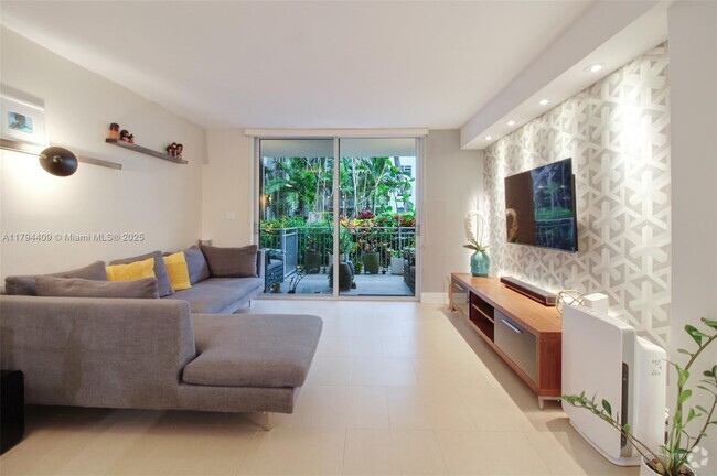 Building Photo - 777 NE 62nd St Unit C100 Rental