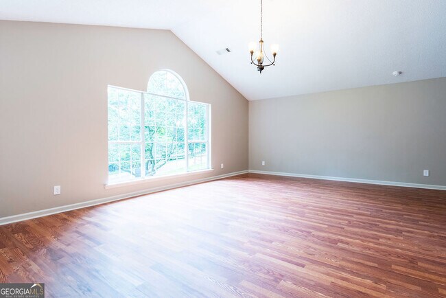 Photo - 2506 Venture Cir