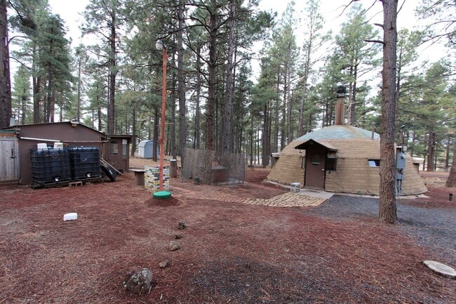 Photo - Unique Dome-Shaped Studio Surrounded by Ponderosa Pines With MOVE-IN Special! $300 off 1st month