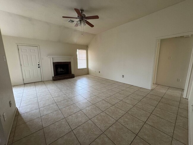 Photo - 110 James Loop