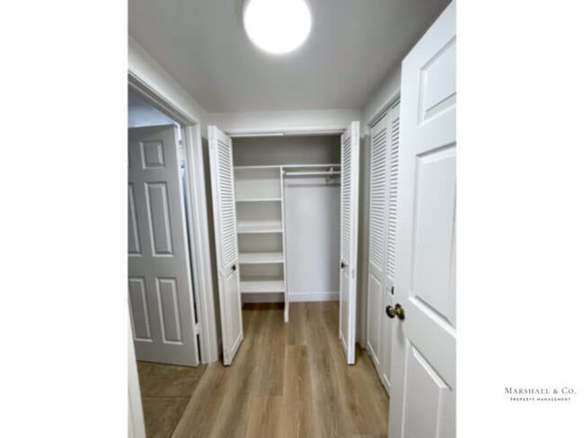 Photo - GOOD SIZED STUDIO - NEW LAMINATE HARDWOOD FLRS, NEW KITCHEN + BATH FEATURES!