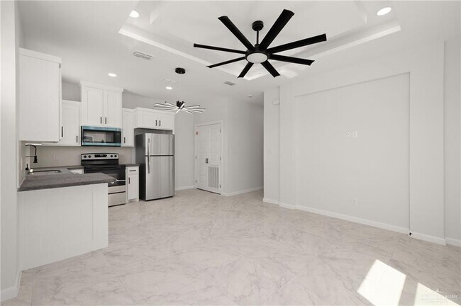Photo - 12 Pamplona St Unit 2