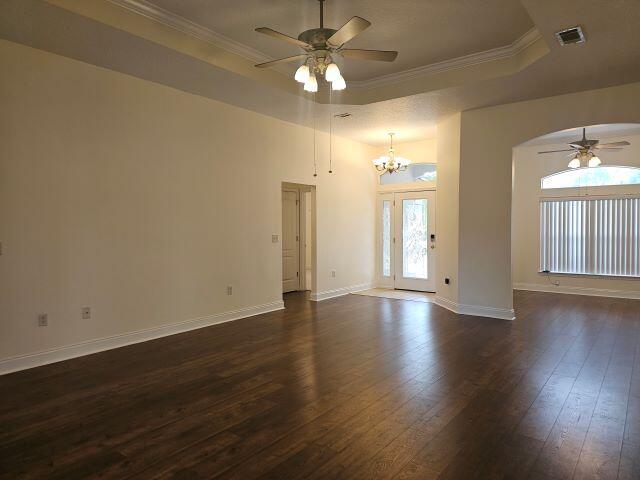 Photo - 4695 Lovegrass Ln