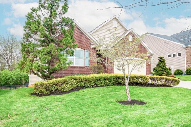 Photo - 216 Rockcrest Way