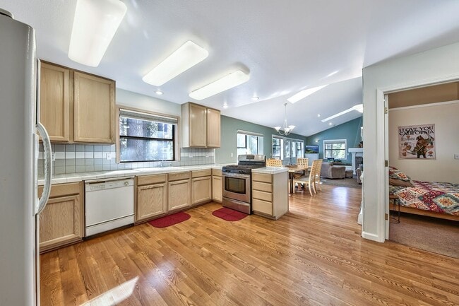 Photo - 8862 Minnow Ave