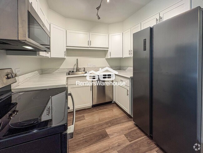 Building Photo - 7801 W 35th Ave Rental
