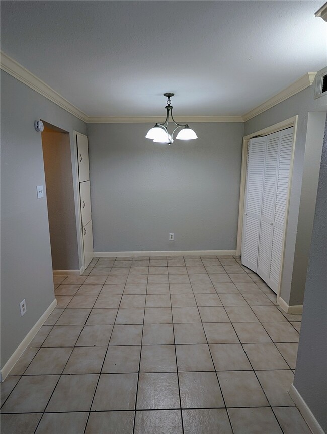 Photo - 7200 Clarewood Dr