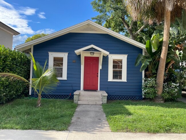 Photo - 129 Hibiscus Ct