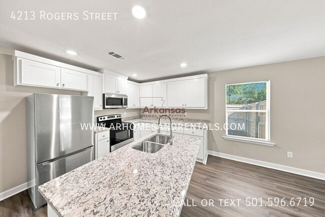 Photo - 4213 Rogers St