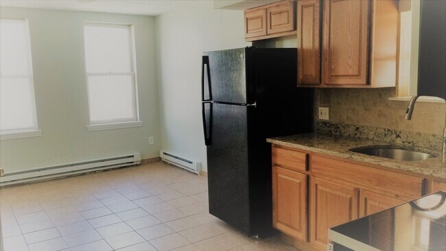 Photo - 151 Princeton St