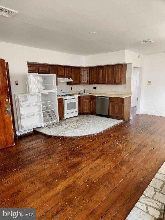 Photo - 626 S 10th St Unit 3 F