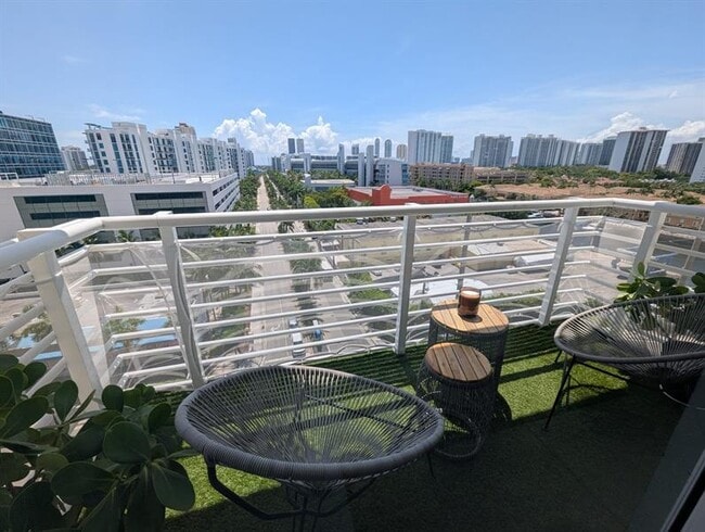 Photo - 18800 NE 29th Ave Unit 910