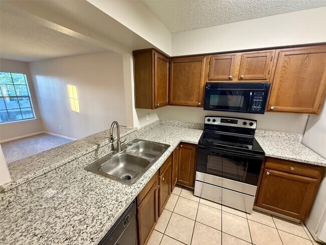 Photo - 25144 Budde Rd Unidad 7
