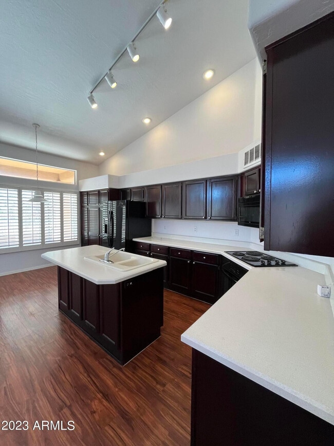 Photo - 1301 E Briarwood Terrace