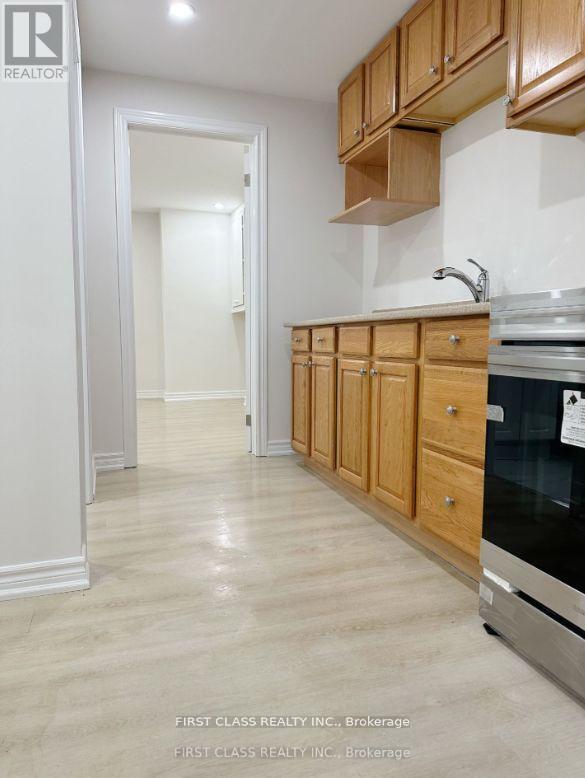 Photo - 338 Rhodes Ave