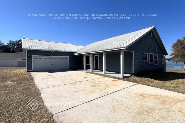 Building Photo - 10613 Lakeshore Dr