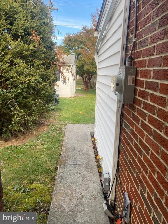 Photo - 914 Kinzel Dr