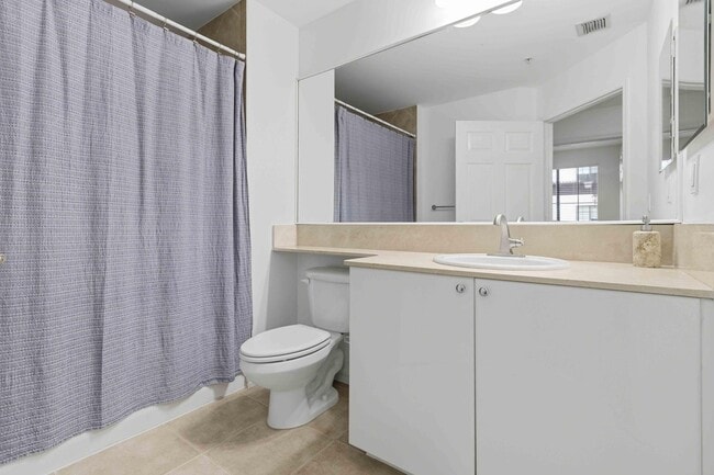 Photo - 233 S Federal Hwy Unit 2