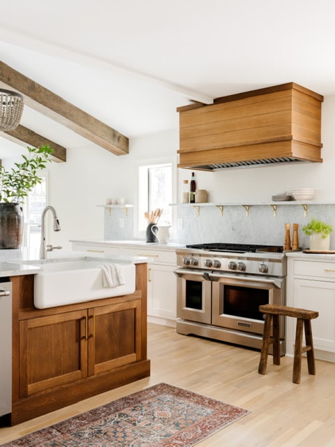 Photo - 3565 Lake Dr SE