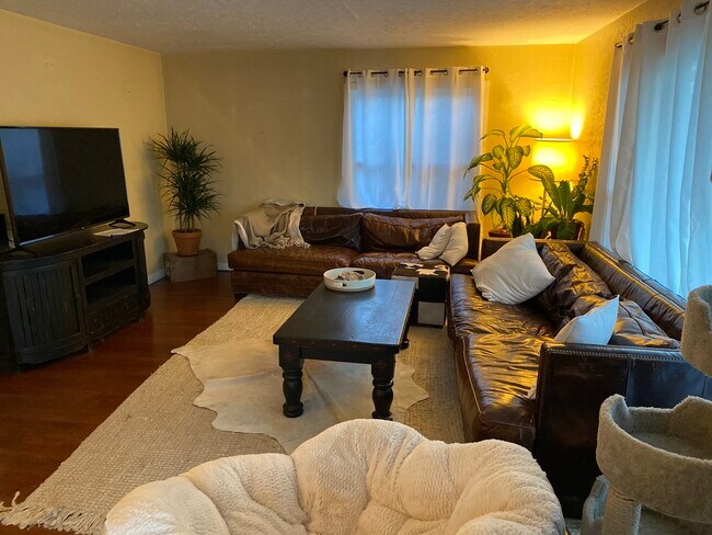 Photo - 7302 Bodega Ave