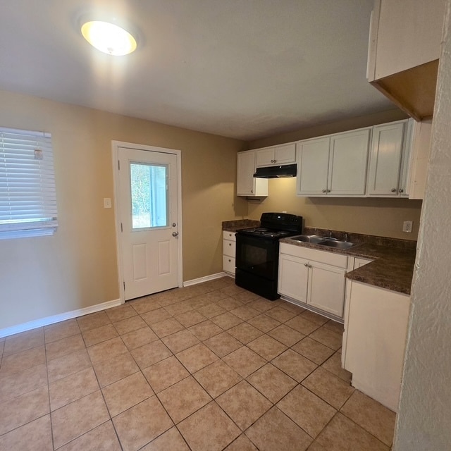 Photo - 1300 Best Dr