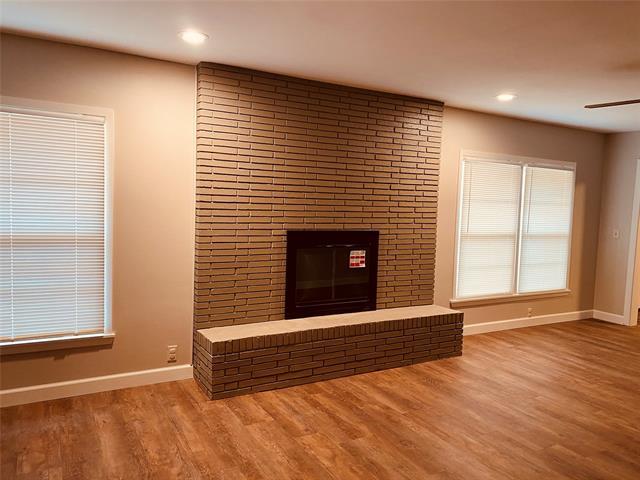 Photo - 1050 36th St SE