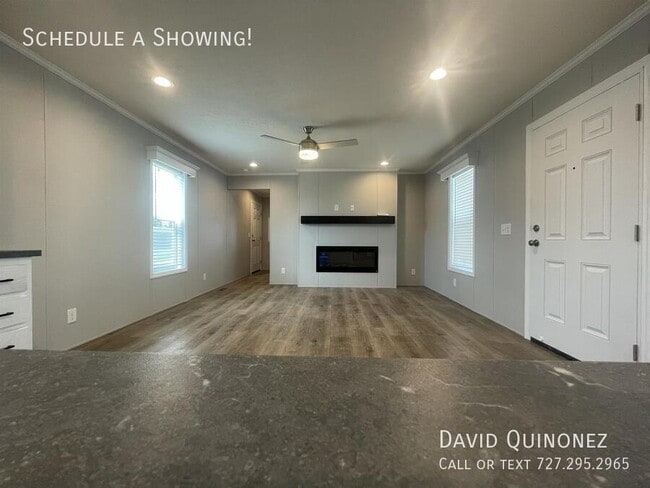 Photo - 701 Mill St