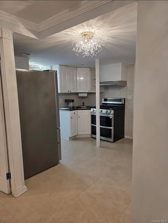 2 Hill Park Ave Unit 1A